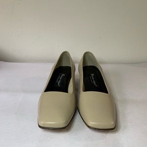 Aegtienne aigner genuine leather heels